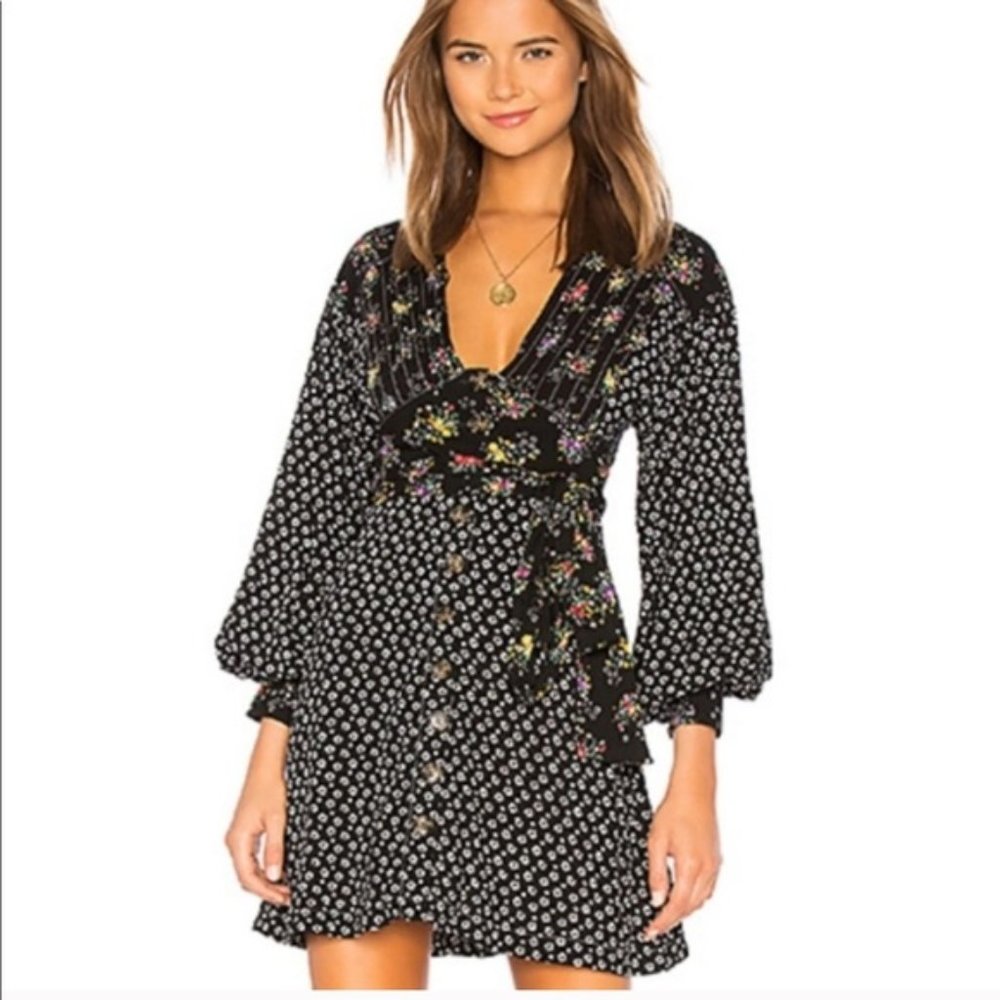 NWOT FREE PEOPLE FLORAL WRAP MINI DRESS